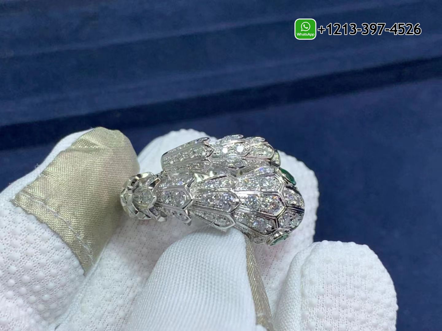 0sy4qou4bfb Custom Made Best Quality 1:1 Cheap Bvlgari Serpenti Ring 18k White Gold with Pavé Diamonds, Emerald Eyes - High Quality 18k Gold and Diamond Luxury Distinctive Collection Designer Jewelry Customized Factory Price - Image 5