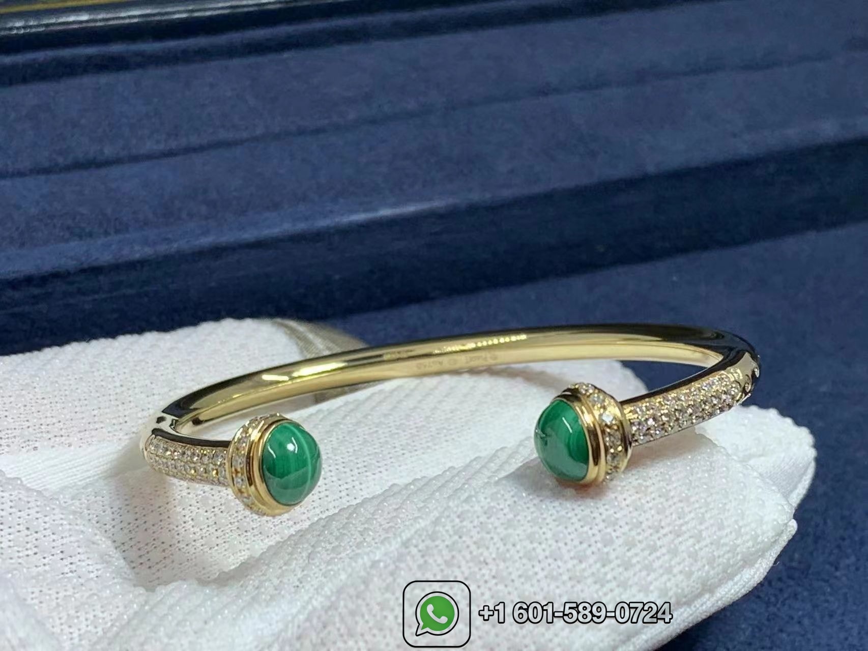 18k yellow gold piaget possession open bangle bracelet g36pd400 1