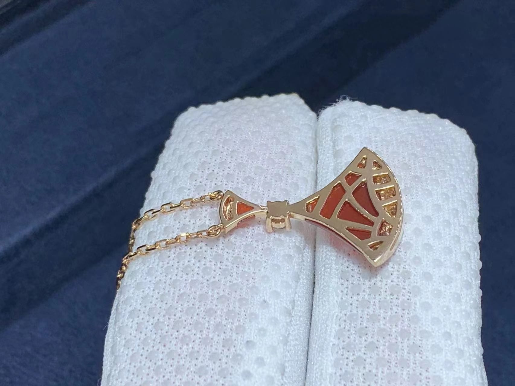 18k rose gold rubies and diamonds bvlgari divas dream necklace 5