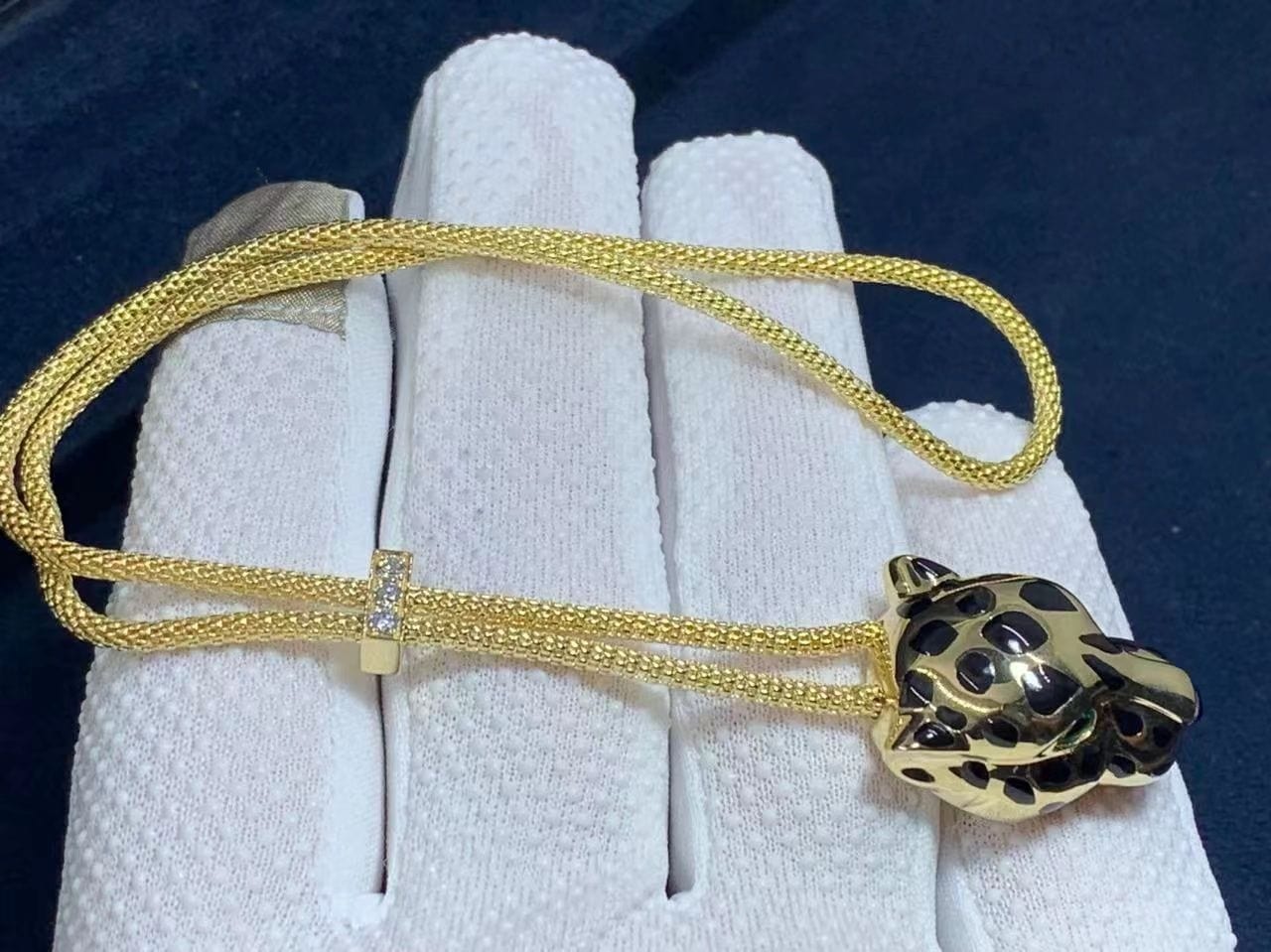 18k yellow gold 2 tsavorite garnets onyx panthere de cartier and diamond bracelet n6700517 4