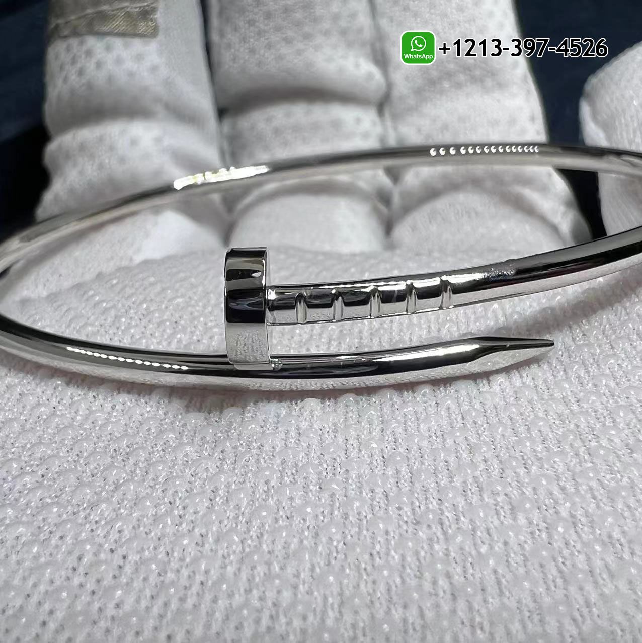 Custom Cartier Juste Un Clou 18k White Gold Small Model Nail Bracelet - High Quality 18k Gold and Diamond Luxury Distinctive Collection Designer Jewelry Customized Factory Price 1ve3st0pyy1