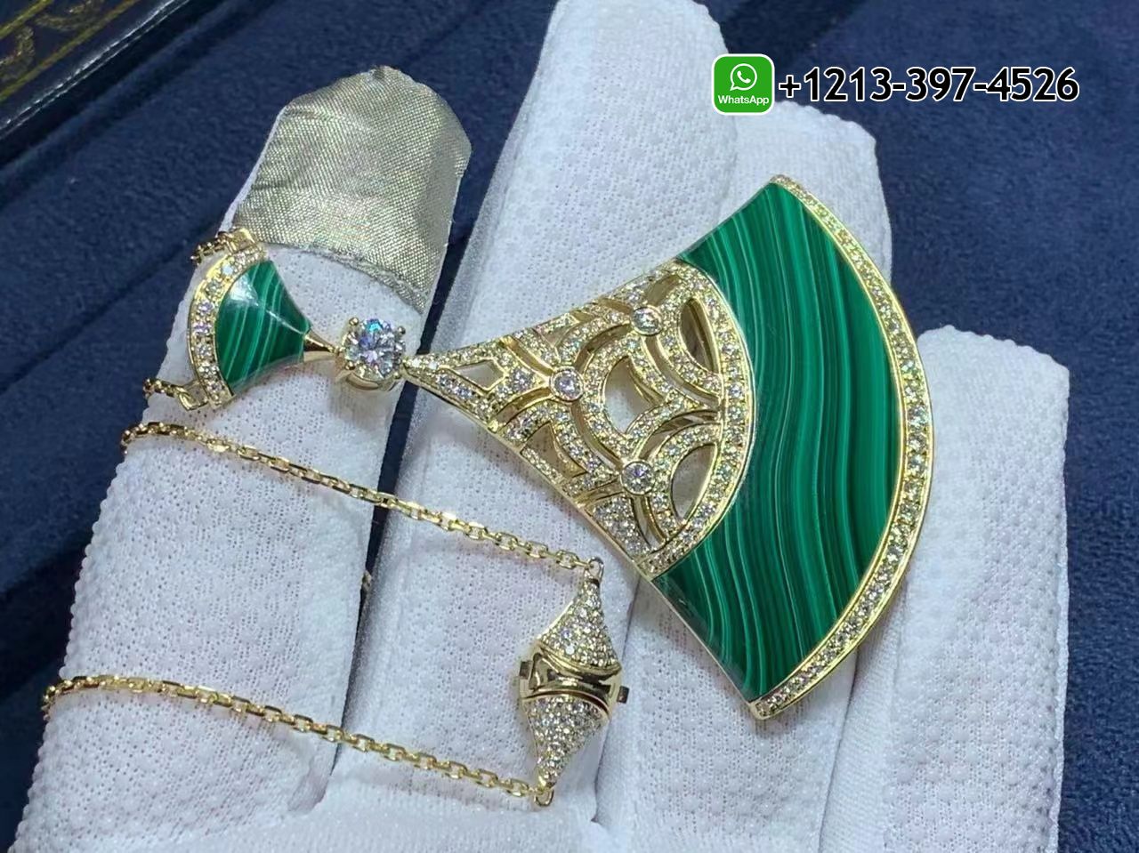 23w3qwyfbz3 Best Sellers 1:1 Quality Cheap Custom Made Bulgari Divas’ Dream 18K Yellow Gold Malachite and Diamonds Large Pendant Necklace - High Quality 18k Gold and Diamond Luxury Distinctive Collection Designer Jewelry Customized Factory Price - Image 9