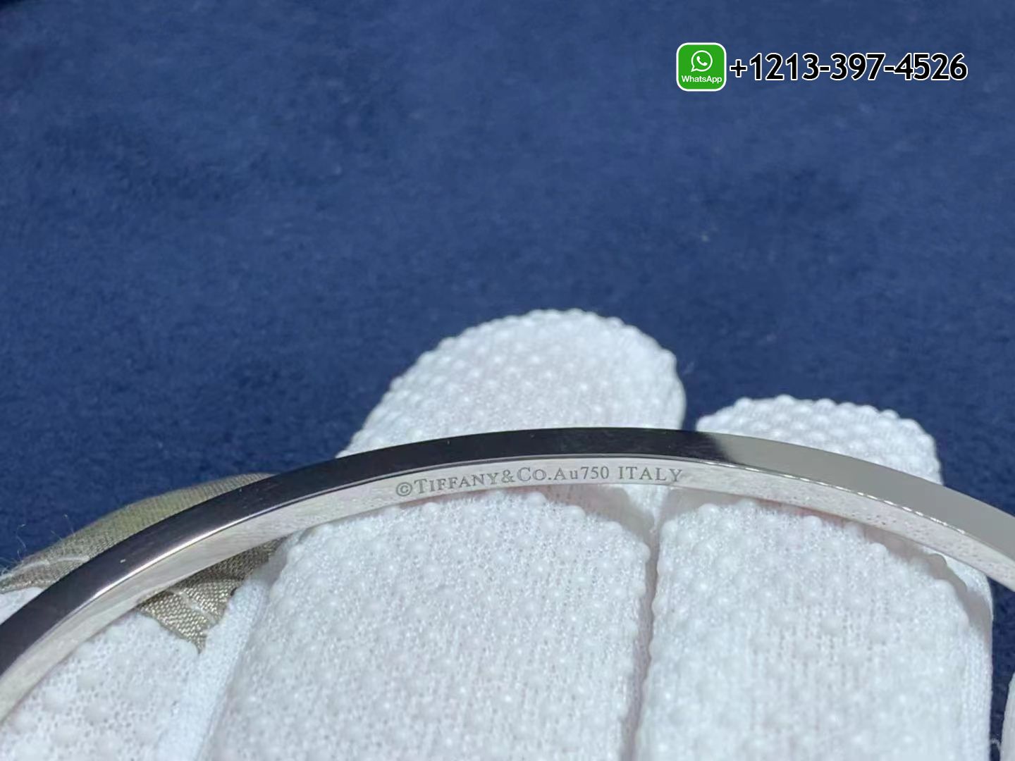 24yqhlszla2 Best Sellers 1:1 Quality Cheap Custom Made Tiffany 18K White Gold Diamond Hinged T Wire Bangle Bracelet - High Quality 18k Gold and Diamond Luxury Distinctive Collection Designer Jewelry Customized Factory Price - Image 2