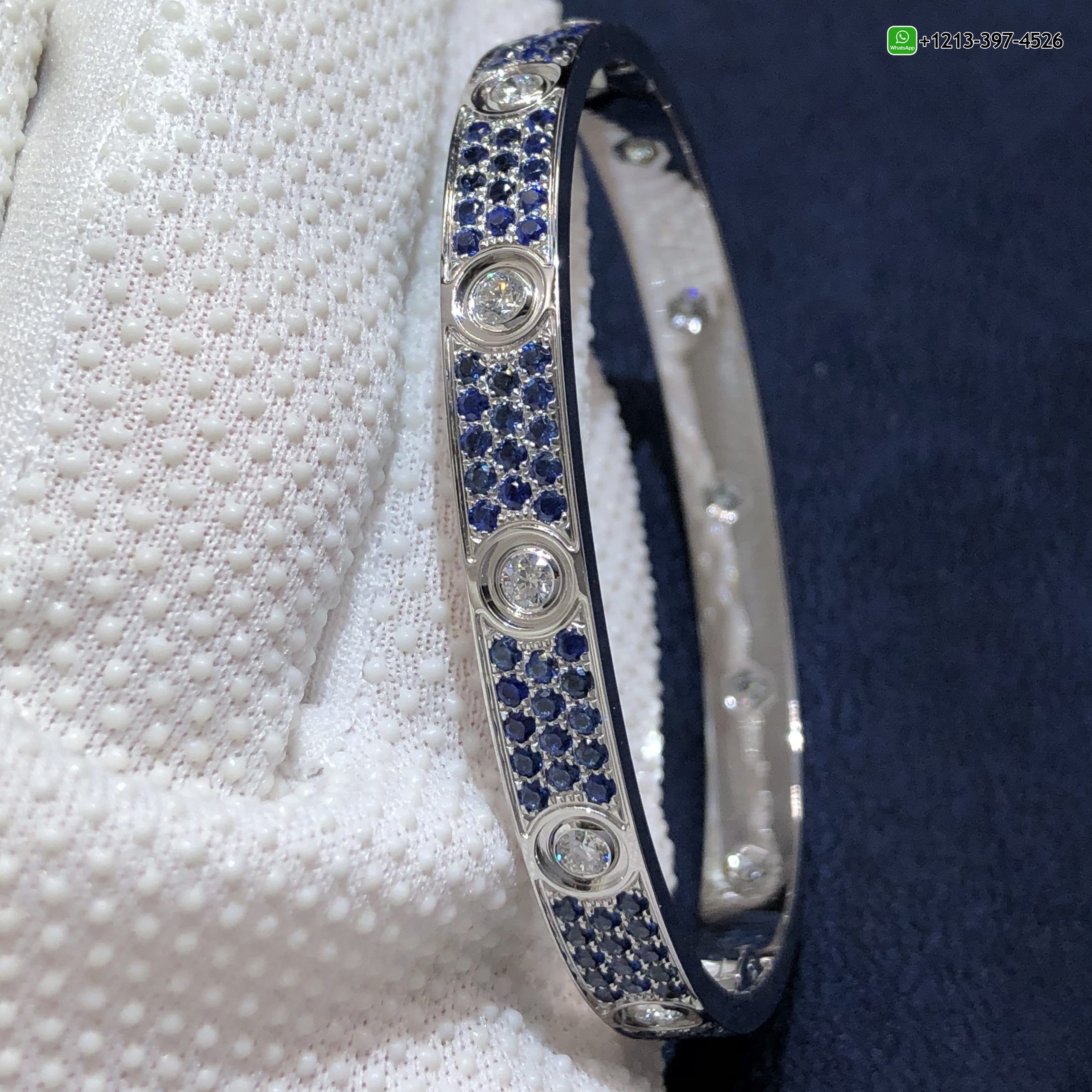 35xmwd44w1a Cartier Love Blue Sapphire Paved and 10 Diamonds Single-screw Closure Classic Model 18k White Gold Bracelet - High Quality 18k Gold and Diamond Luxury Distinctive Collection Designer Jewelry Customized Factory Price - Image 3