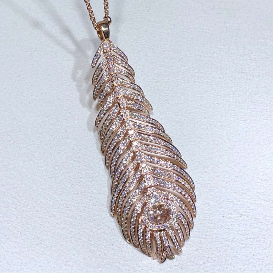 boucheron plume de paon 18k rose gold pave diamond feather pendant neckloace jpn00549.jpg