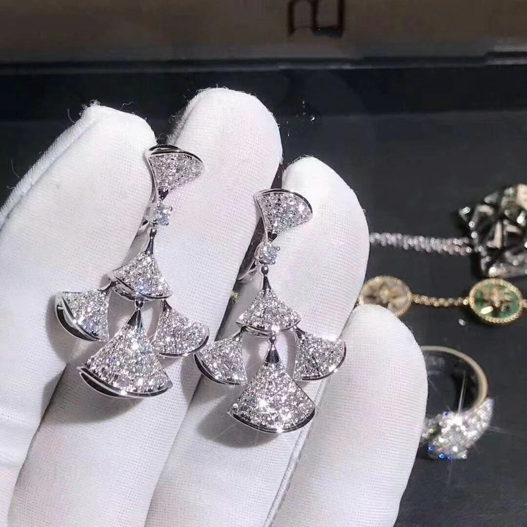 bvlgari 18k white gold divas dream full pave diamonds earrings 352809