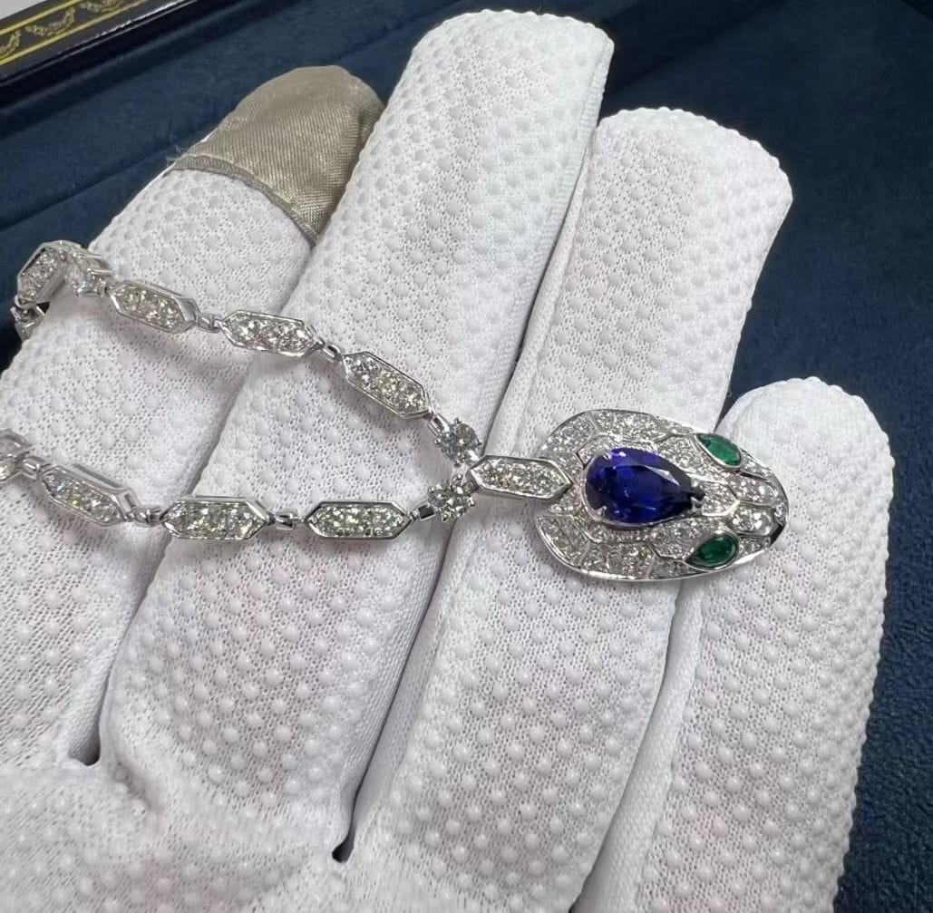 bvlgari 18k white gold 4.59cttw diamond and 1.48cttw sapphire serpenti necklace 1