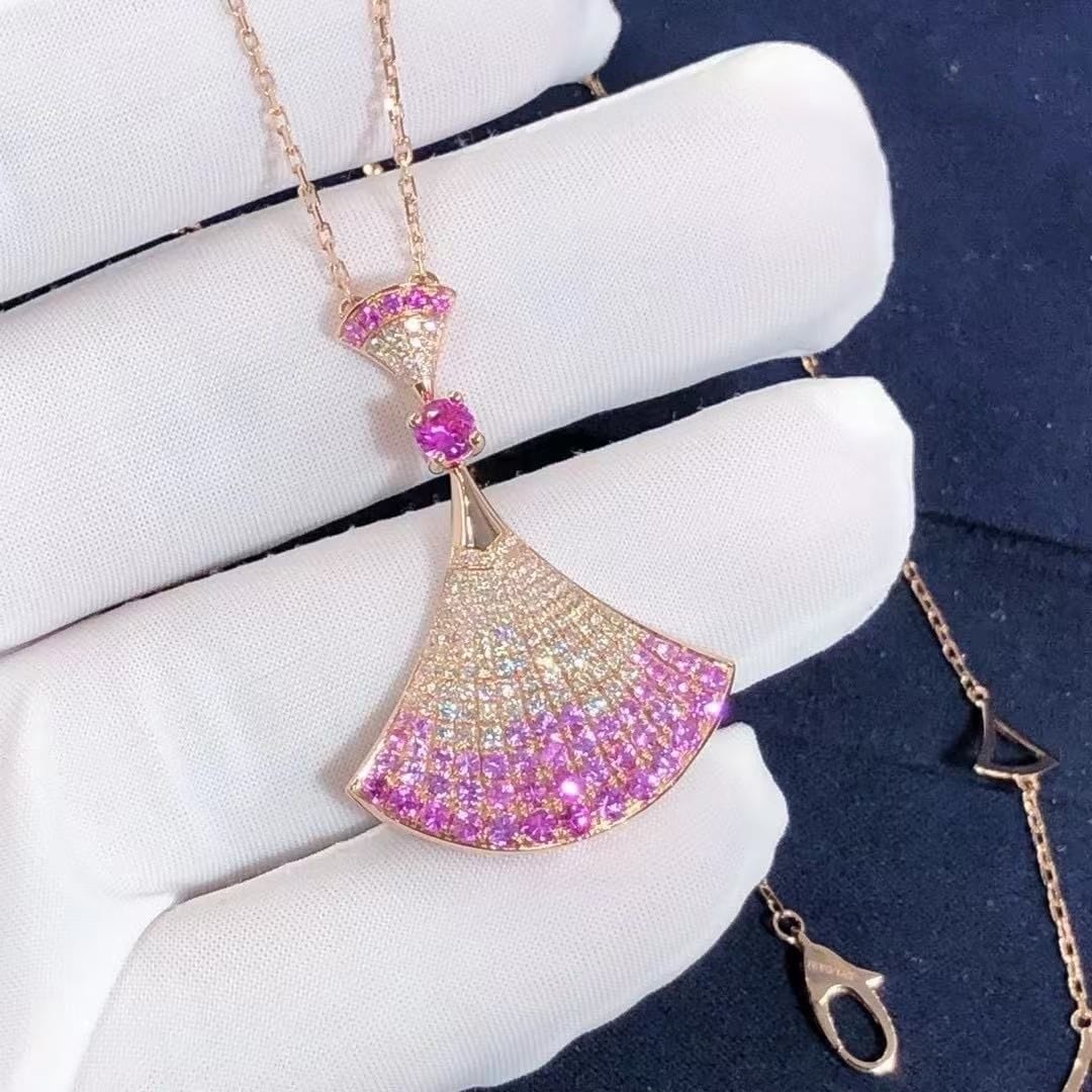 bvlgari divas dream 18k rose gold central and sapphires and diamond pendant necklace 358114 6