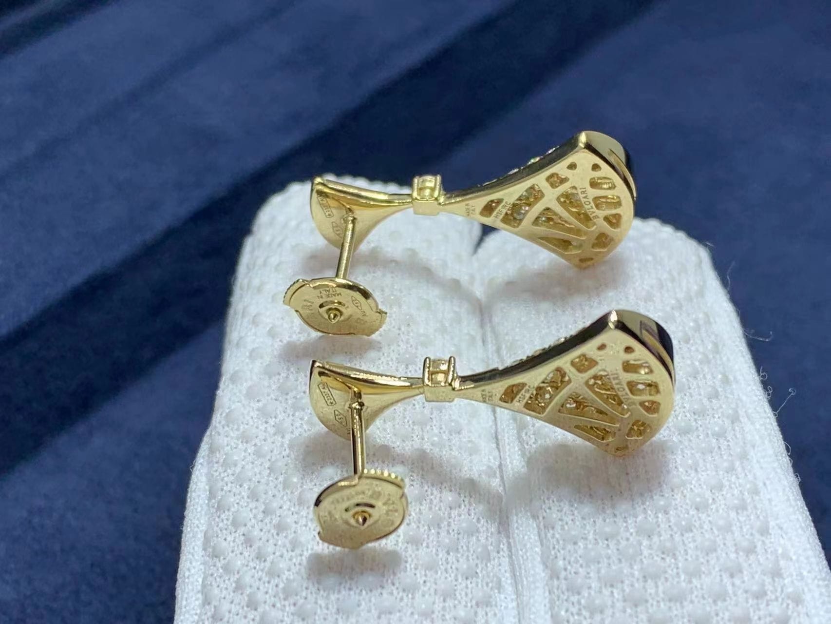bvlgari divas dream 18k yellow gold pave diamonds earrings 1