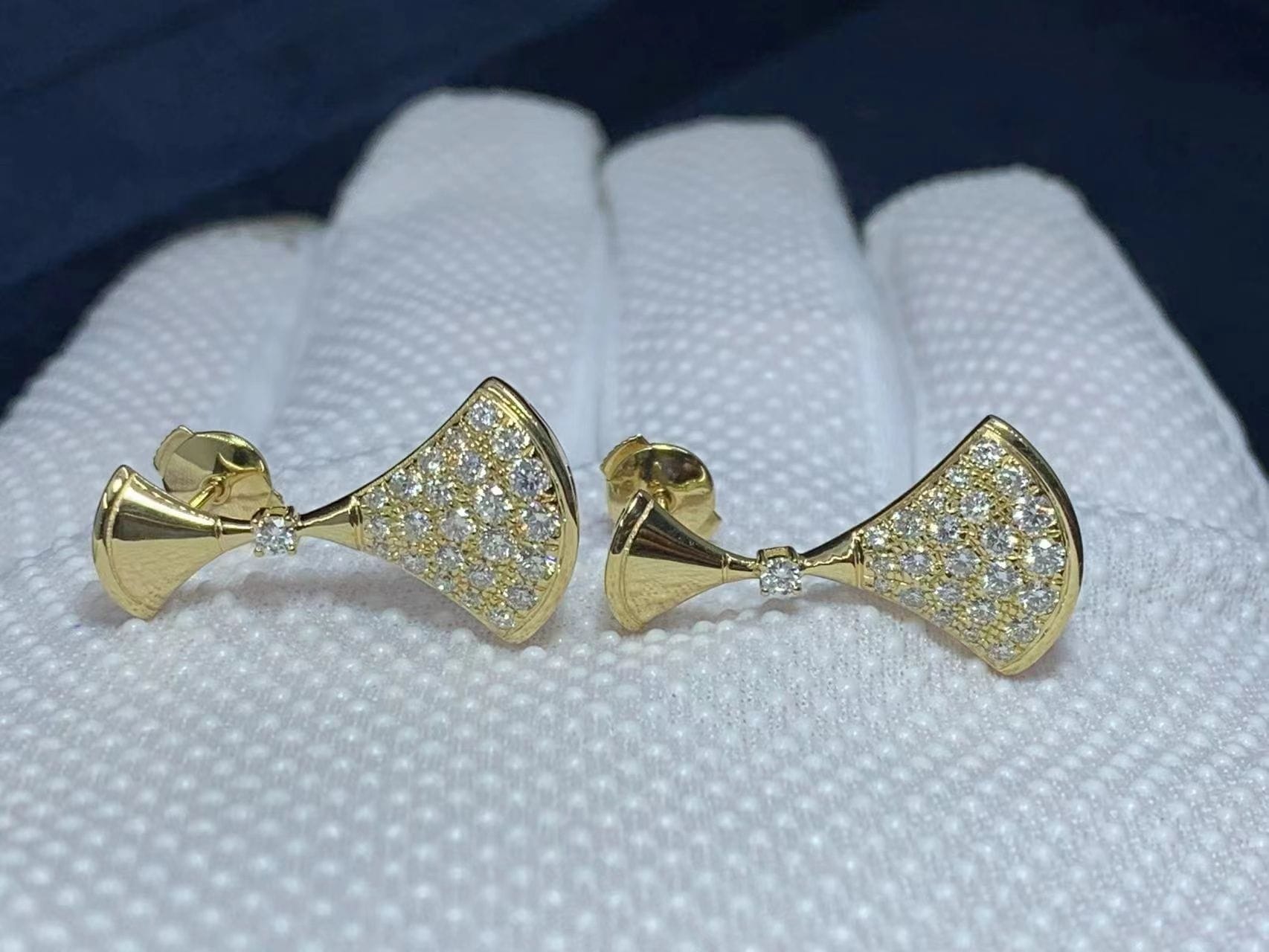 bvlgari divas dream 18k yellow gold pave diamonds earrings 6