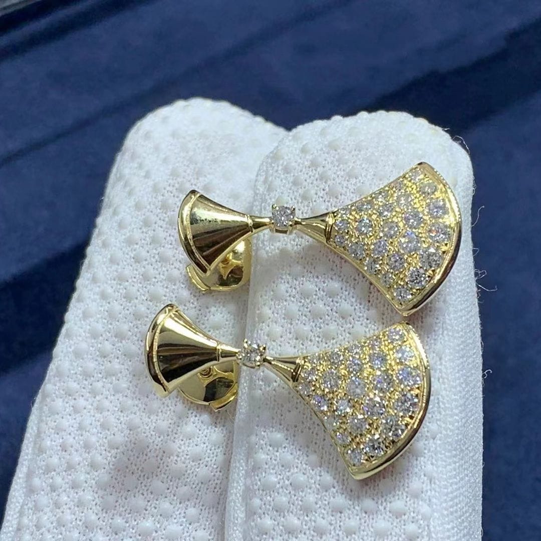 bvlgari divas dream 18k yellow gold pave diamonds earrings
