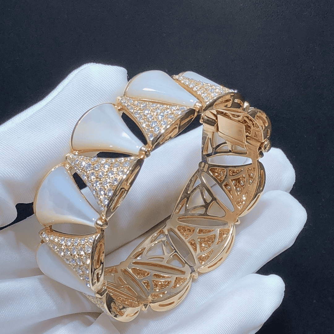 bvlgari divas dream 18k rose gold pave diamond mother of pear high jewelry bracelet 1