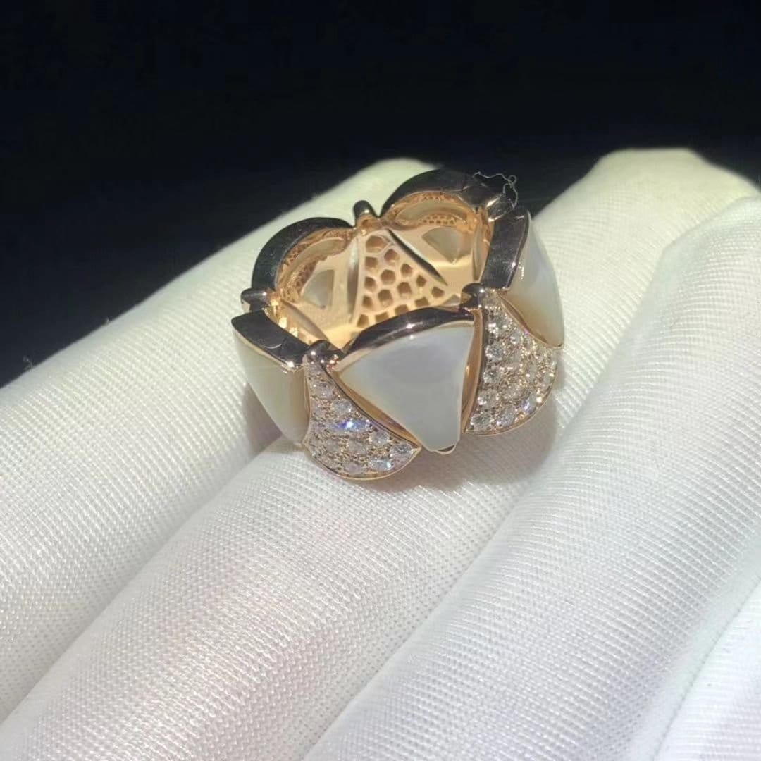 bvlgari divas dream diamond mother of pearl 18k rose gold ring 2