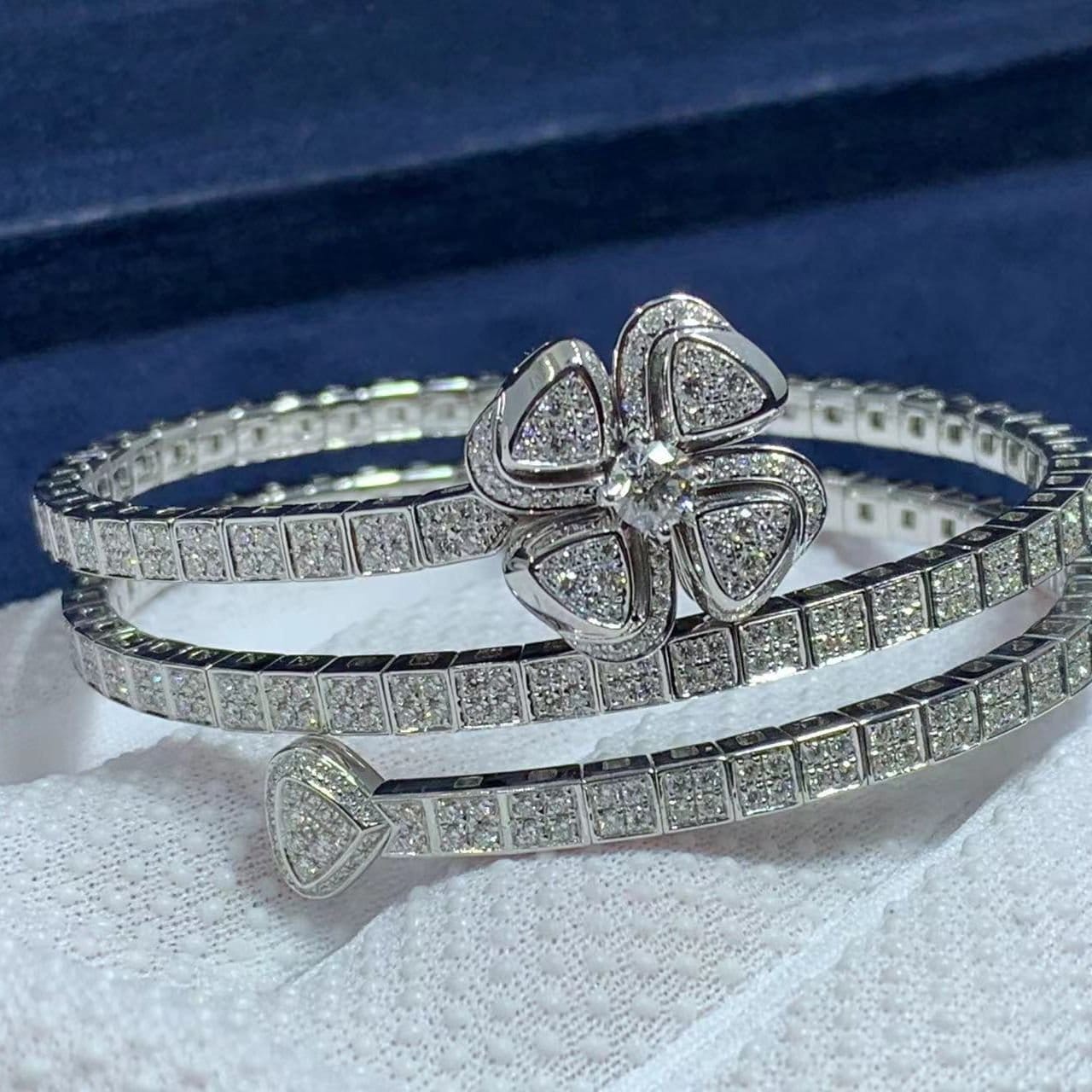 bvlgari fiorever 18k white gold 3.04 carats diamonds bracelet 354602 1