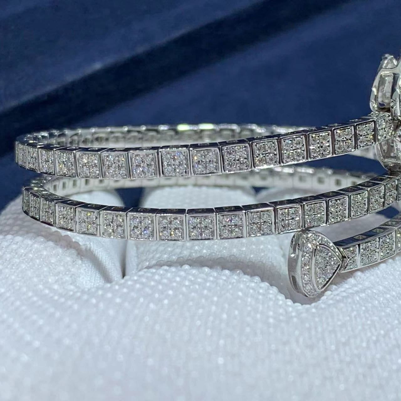 bvlgari fiorever 18k white gold 3.04 carats diamonds bracelet 354602 6