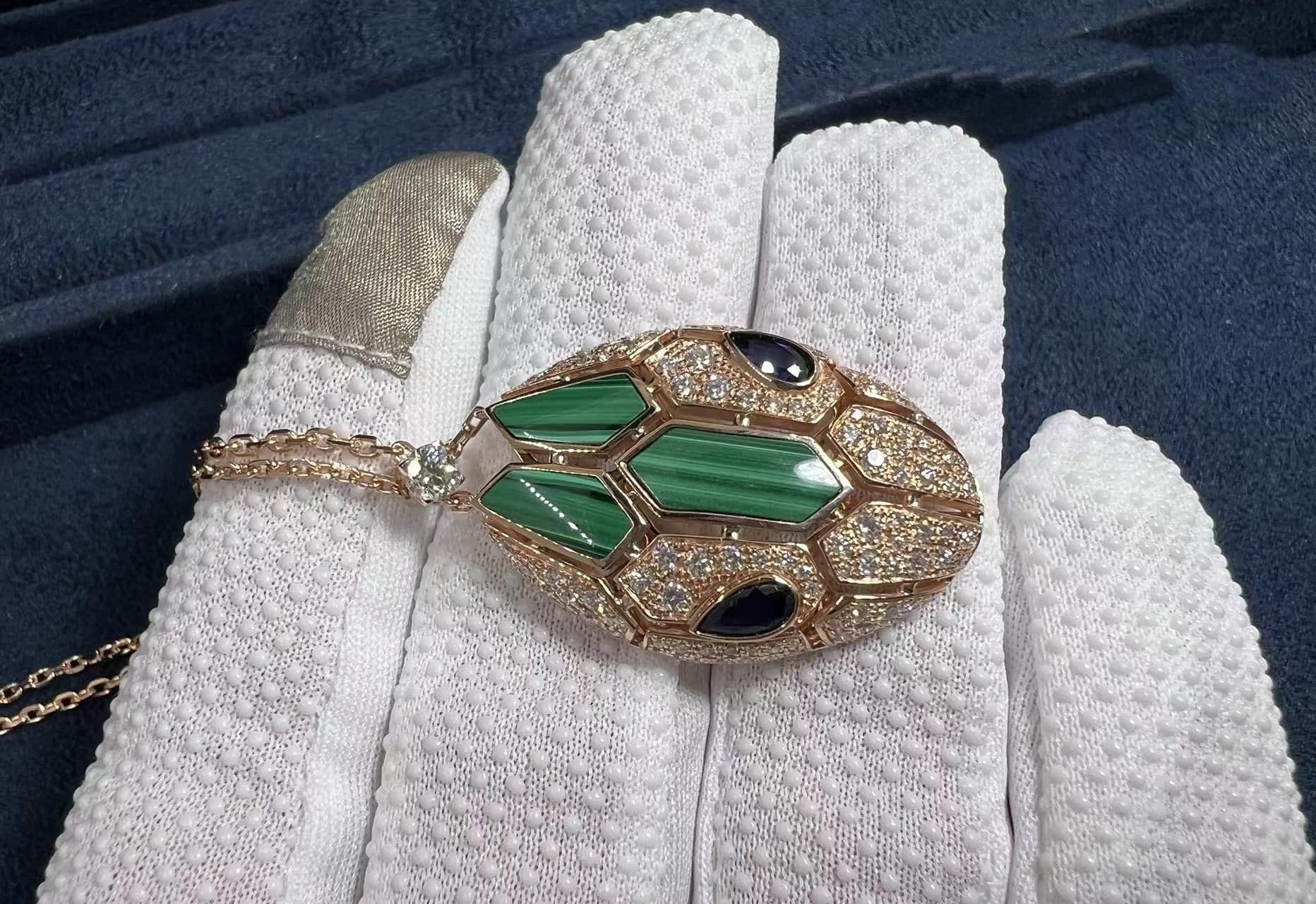bvlgari serpenti 18k rose gold blue sapphire malachite and diamond pave pendant necklace 5