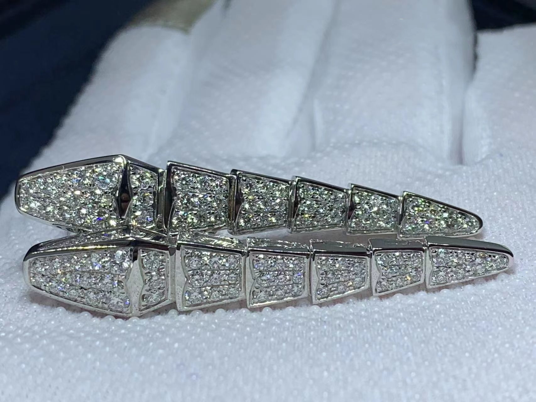 bvlgari serpenti viper 18k white gold full pave diamonds drop earrings 4