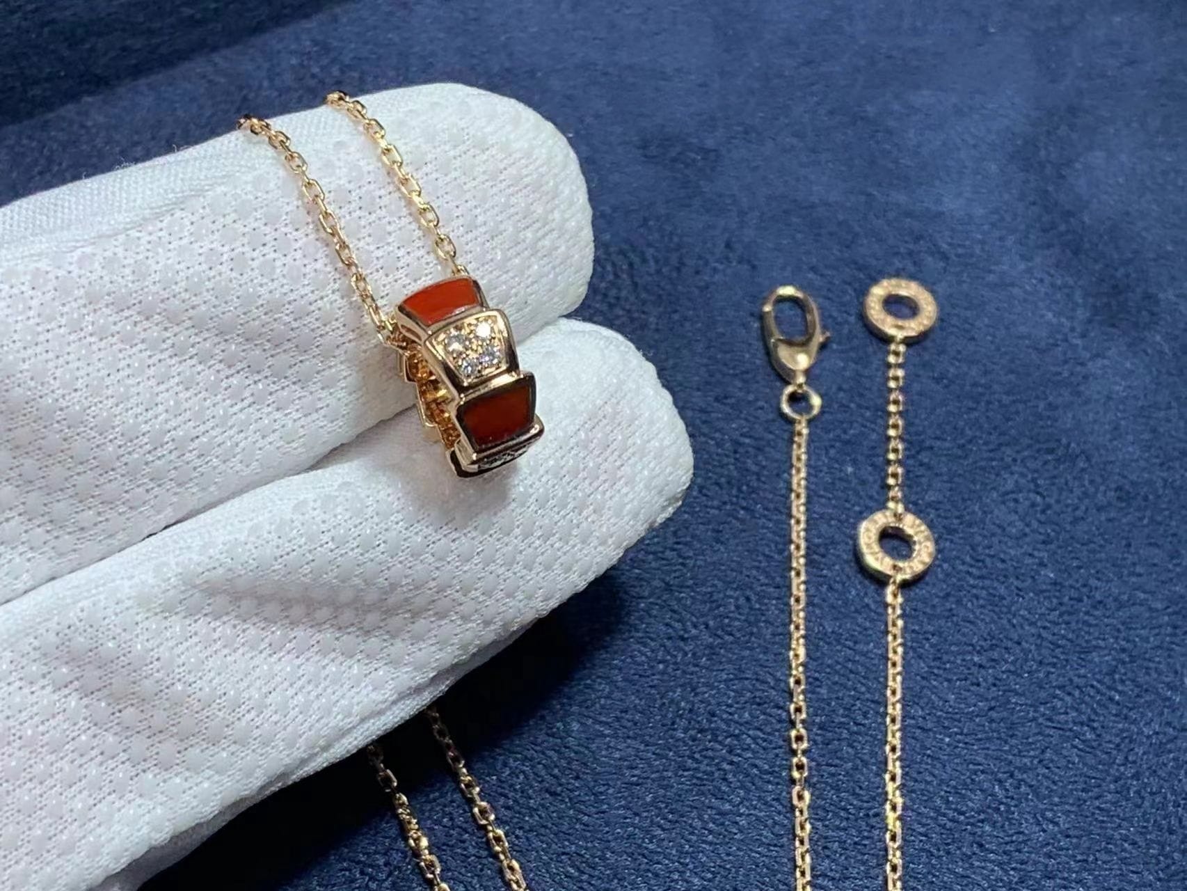 bvlgari serpenti viper 18kt rose gold with demi pave diamonds and carnelian necklace 6