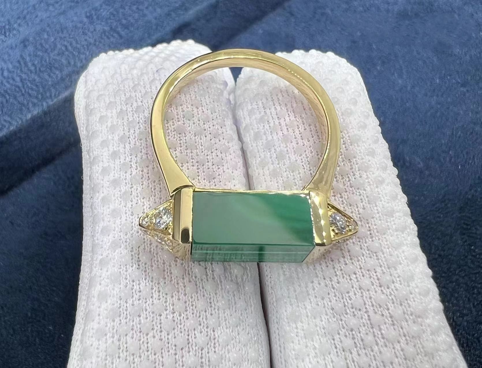 cartier 18k yellow gold diamond malachite les berlingots de cartier ring b4235500 1