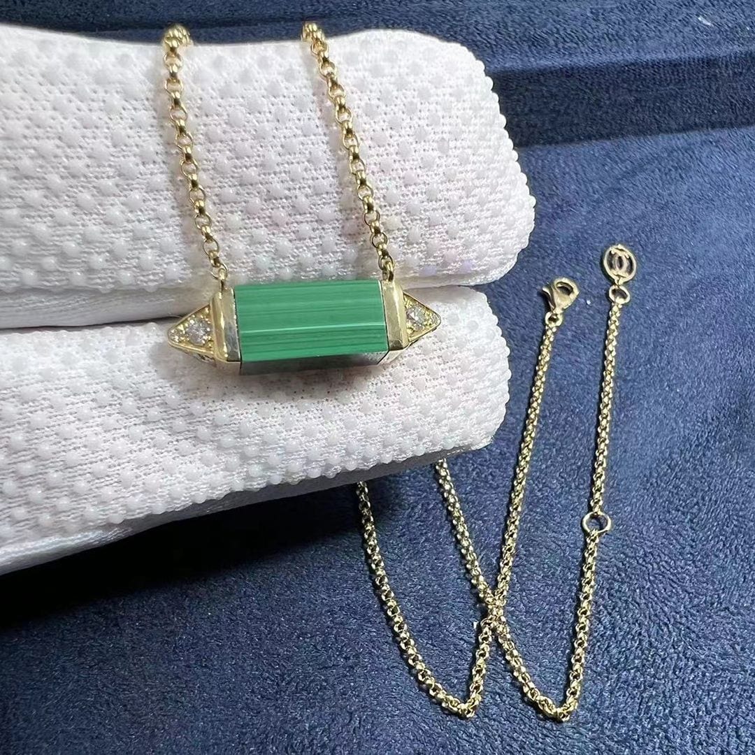 cartier 18k yellow gold diamond malachite medium model les berlingots de cartier necklace b7224782