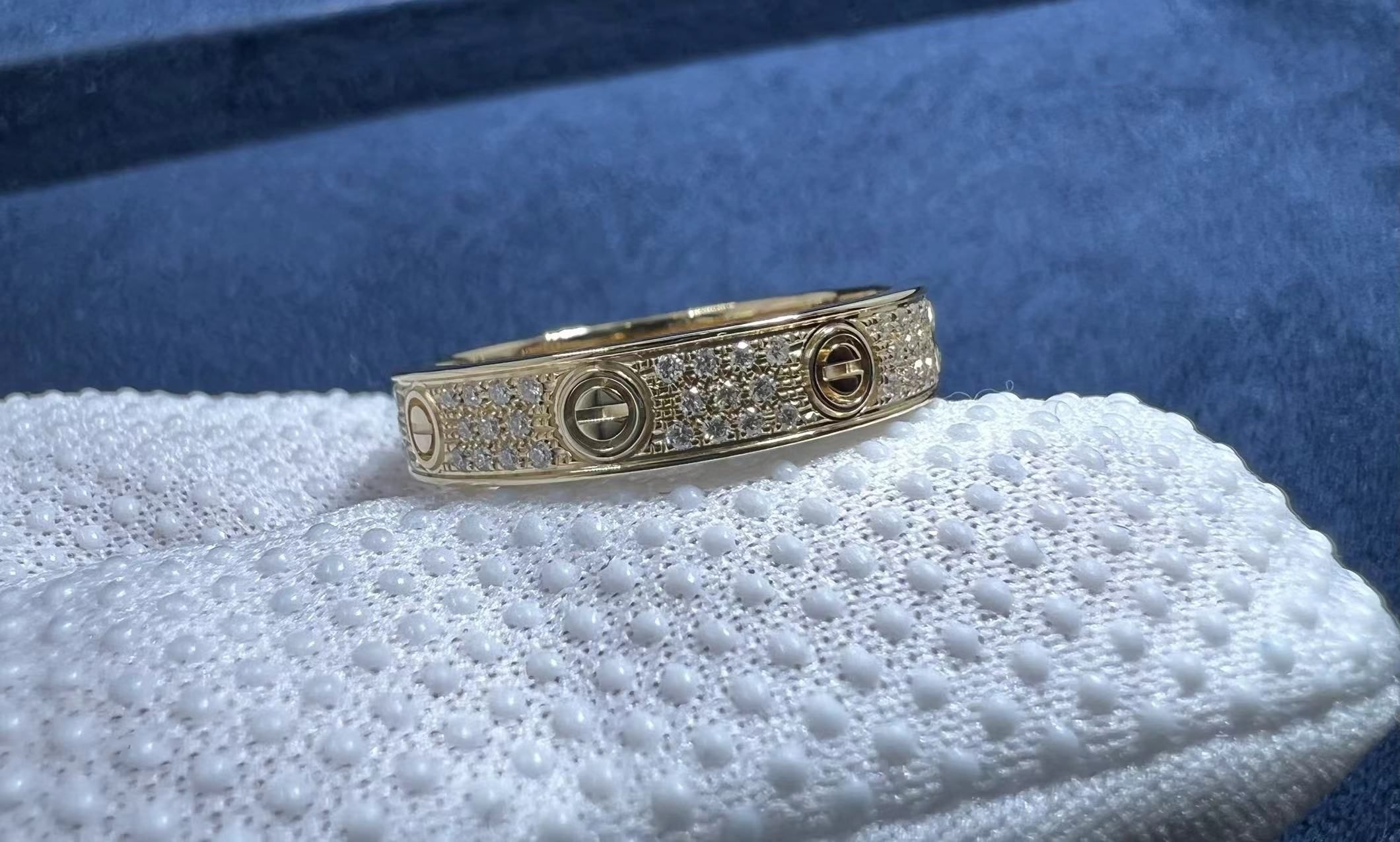 cartier 18k yellow gold diamond paved love wedding band ring b4083300 4