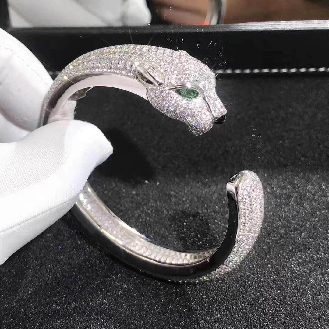cartier 18k white gold full pave diamond panthere de bracelet h6007417 1