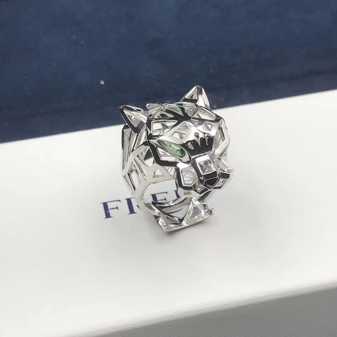 cartier 18k white gold panthere de cartier openwork ring n4730900