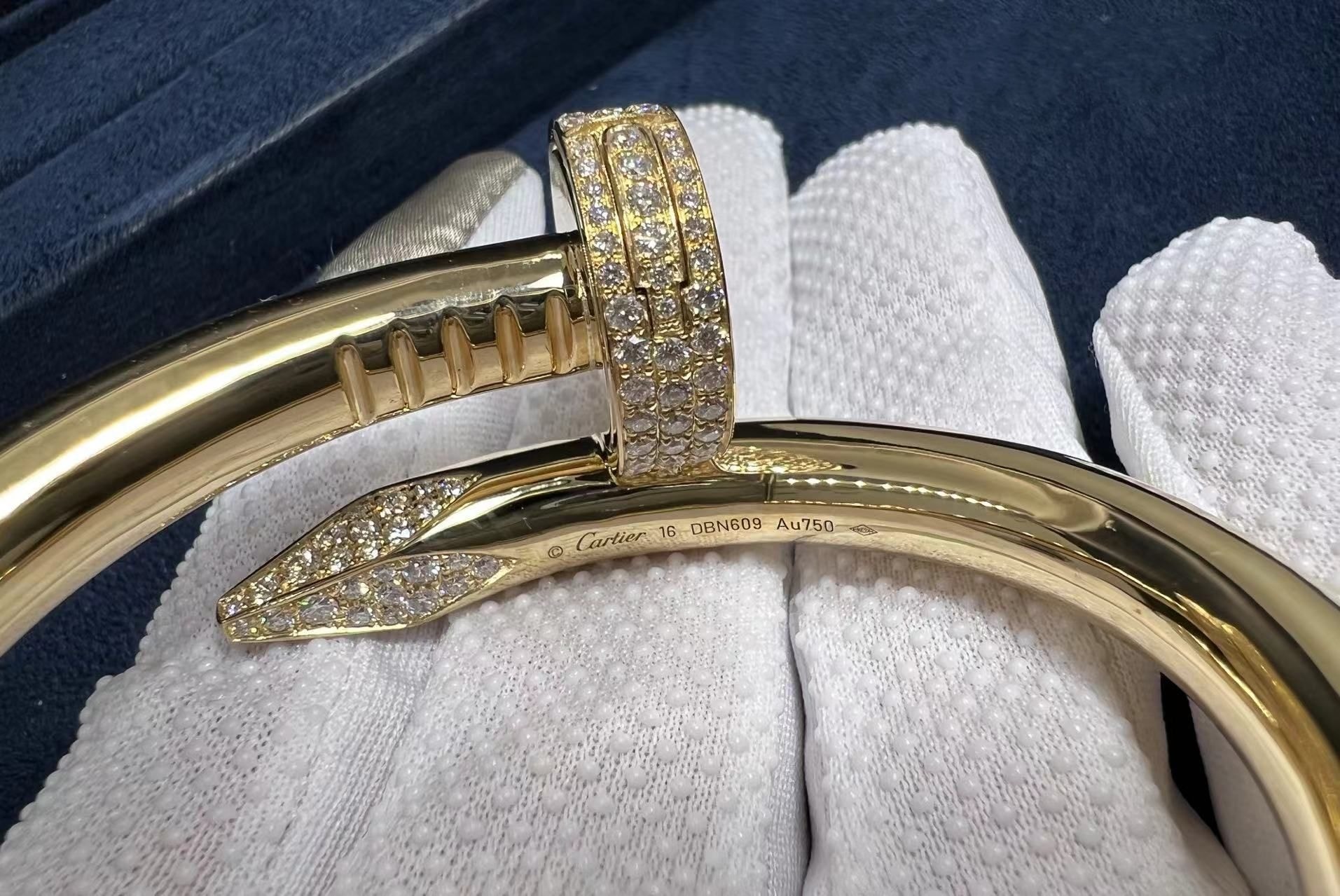 cartier 18k yellow gold diamond large model juste un clou nail bracelet n6712517 3