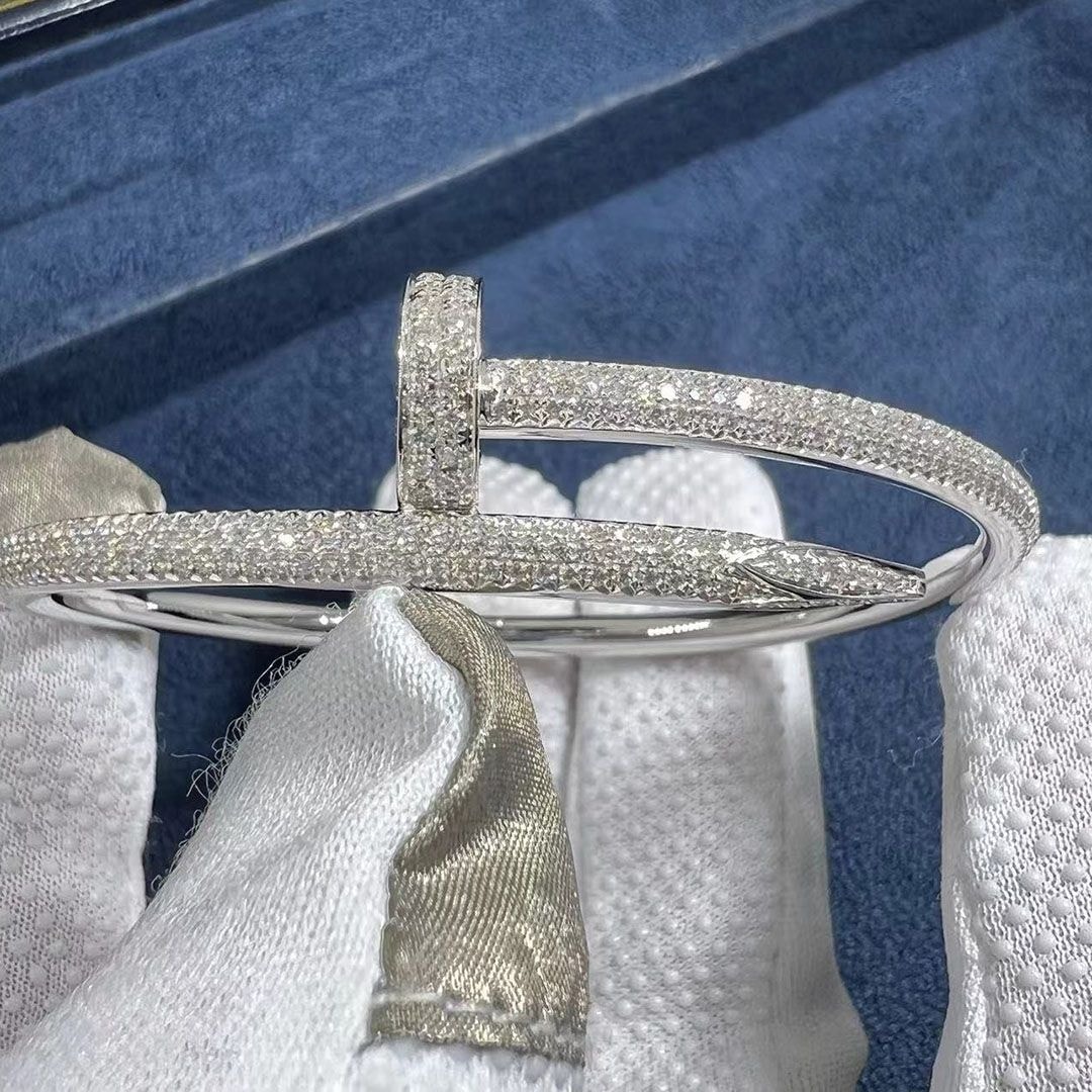 cartier classic 18k white gold diamond juste un clou bracelet n6707317