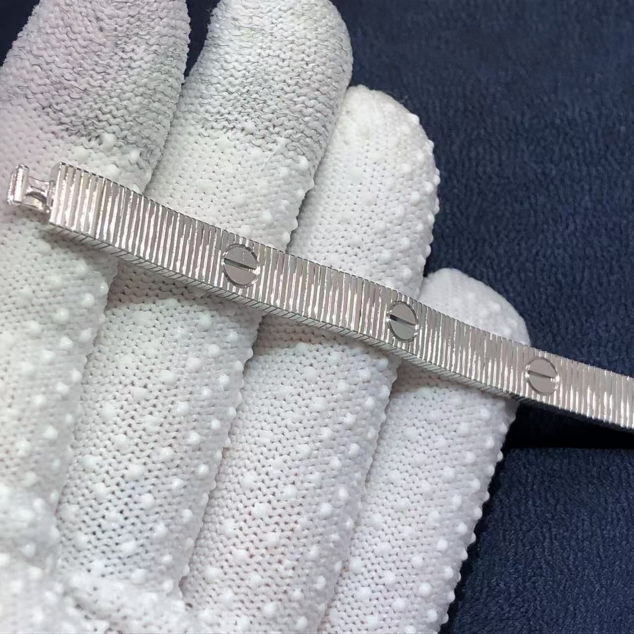 cartier love unlimited flexible bracelet in 18k white gold b6089717 2