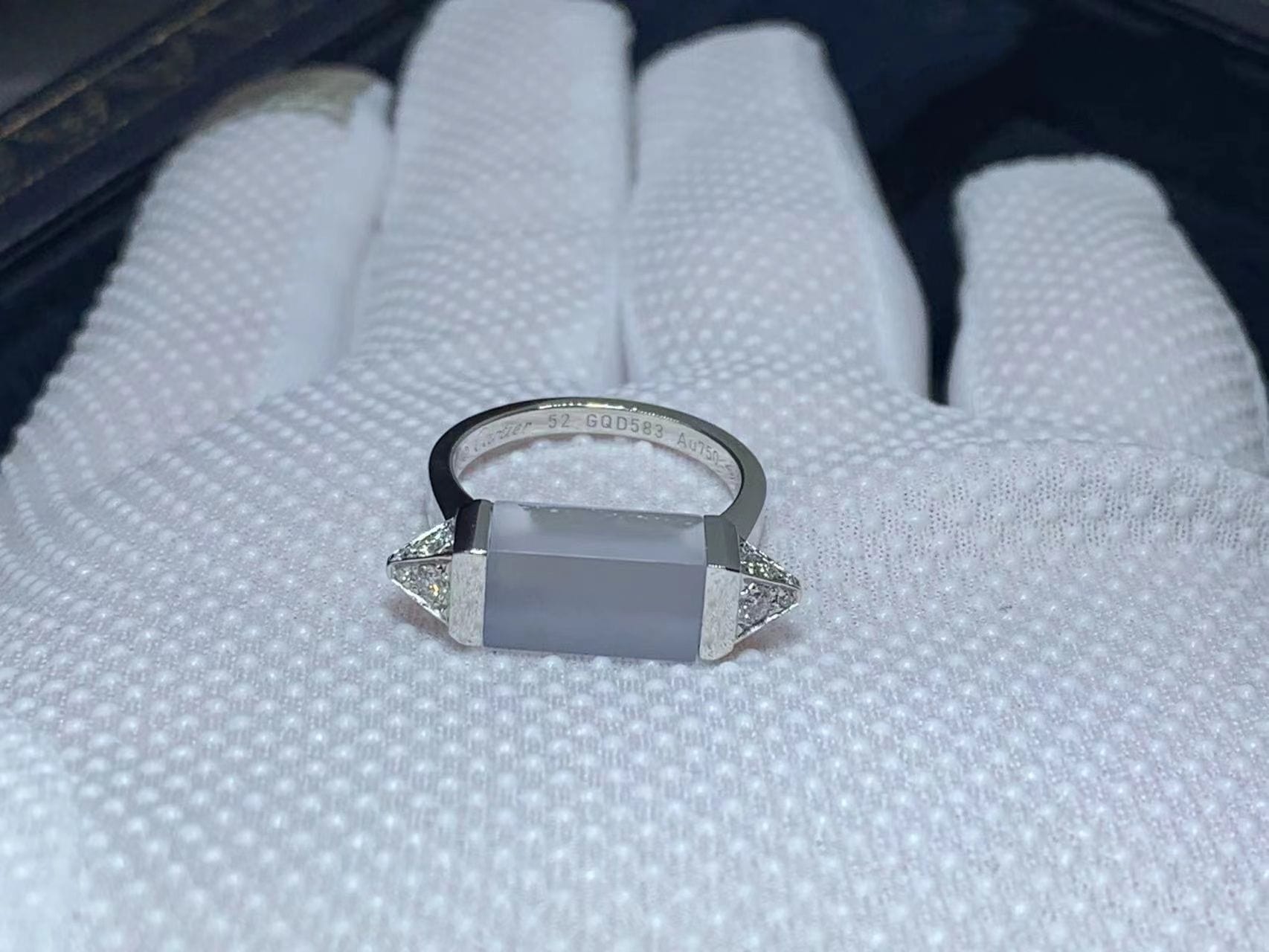 cartier les berlingots de cartier 18k white gold blue chalcedony diamond ring b4234800 5