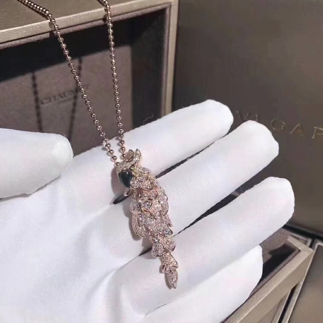 cartier les oiseaux liberes 18k rose gold mother of pearl emeralds diamonds necklace n7424217