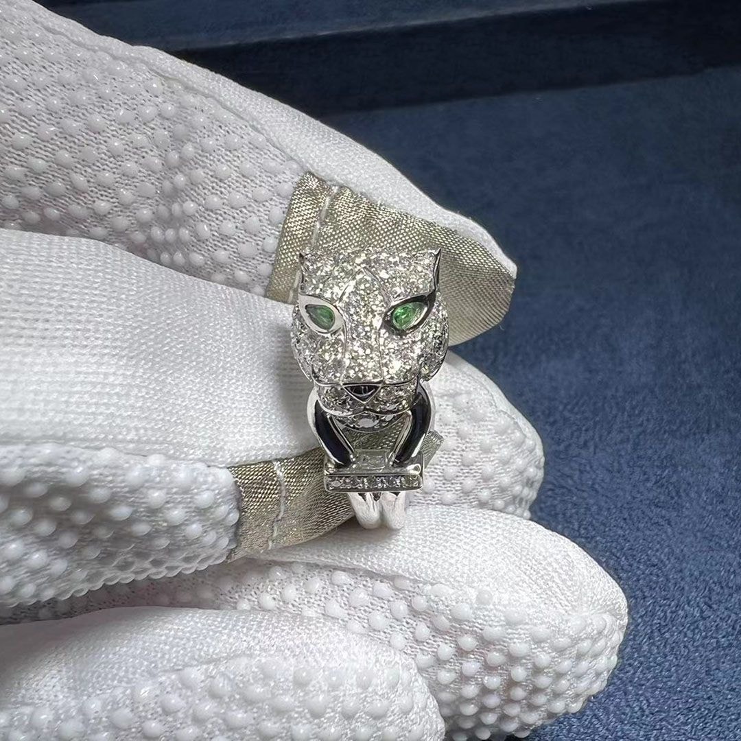 cartier panthere de cartier white gold emeralds onyx ring n4244700