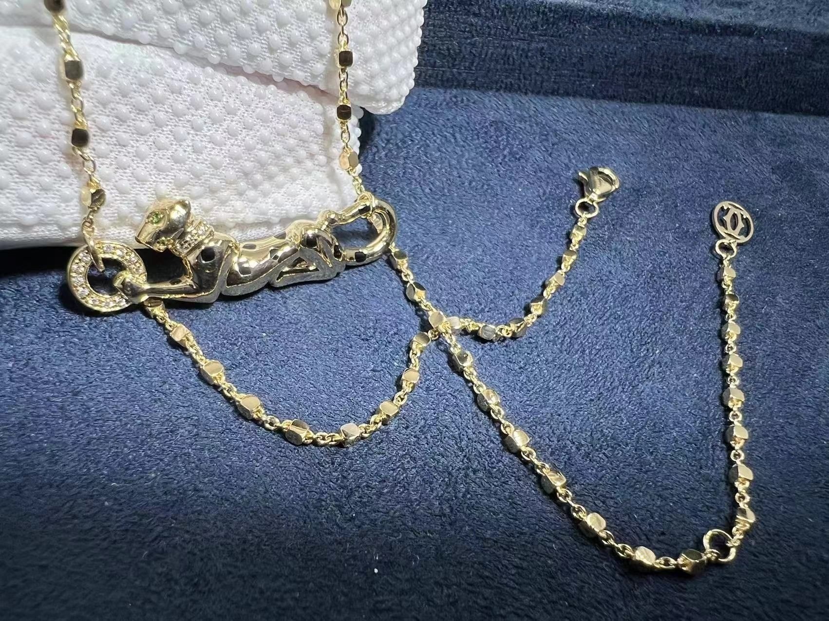cartier panthere de cartier diamond tsavorite 18k yellow gold necklace b7224737 6