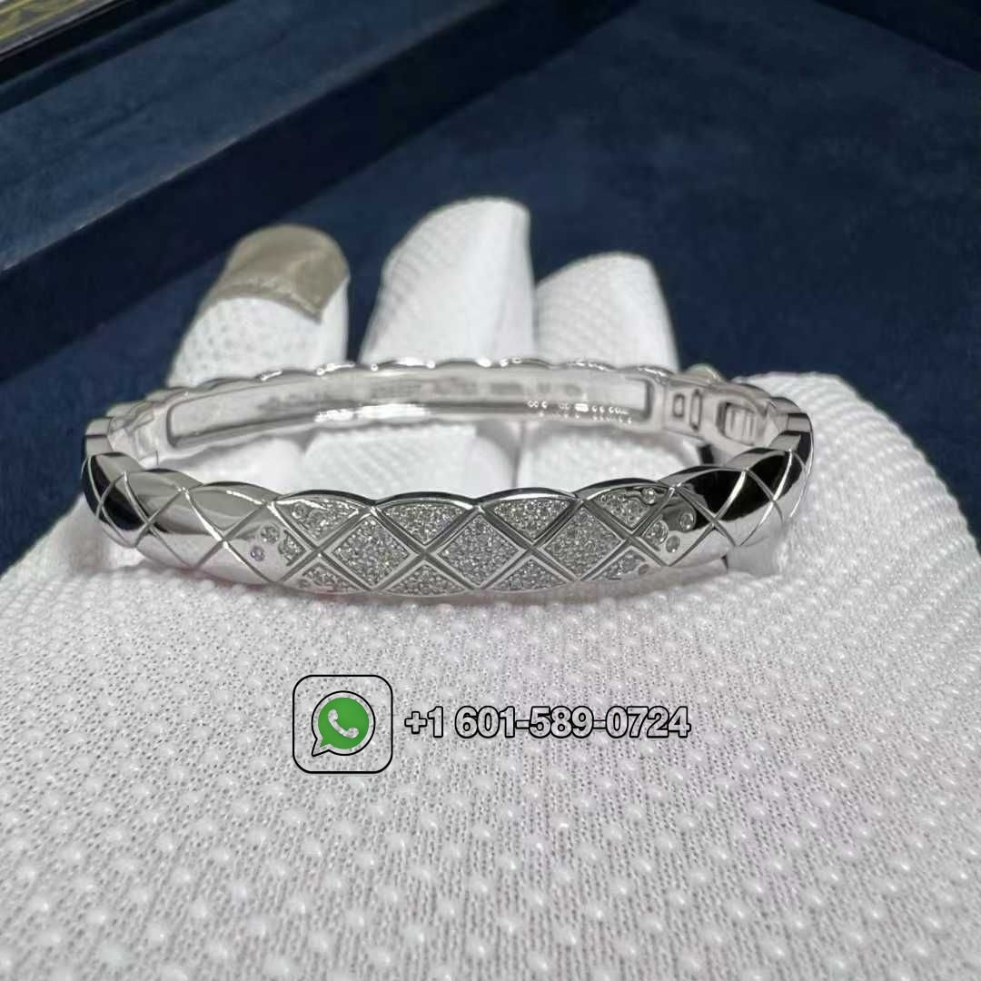 chanel coco crush quilted motif 18k white gold diamond bracelet j11162 3