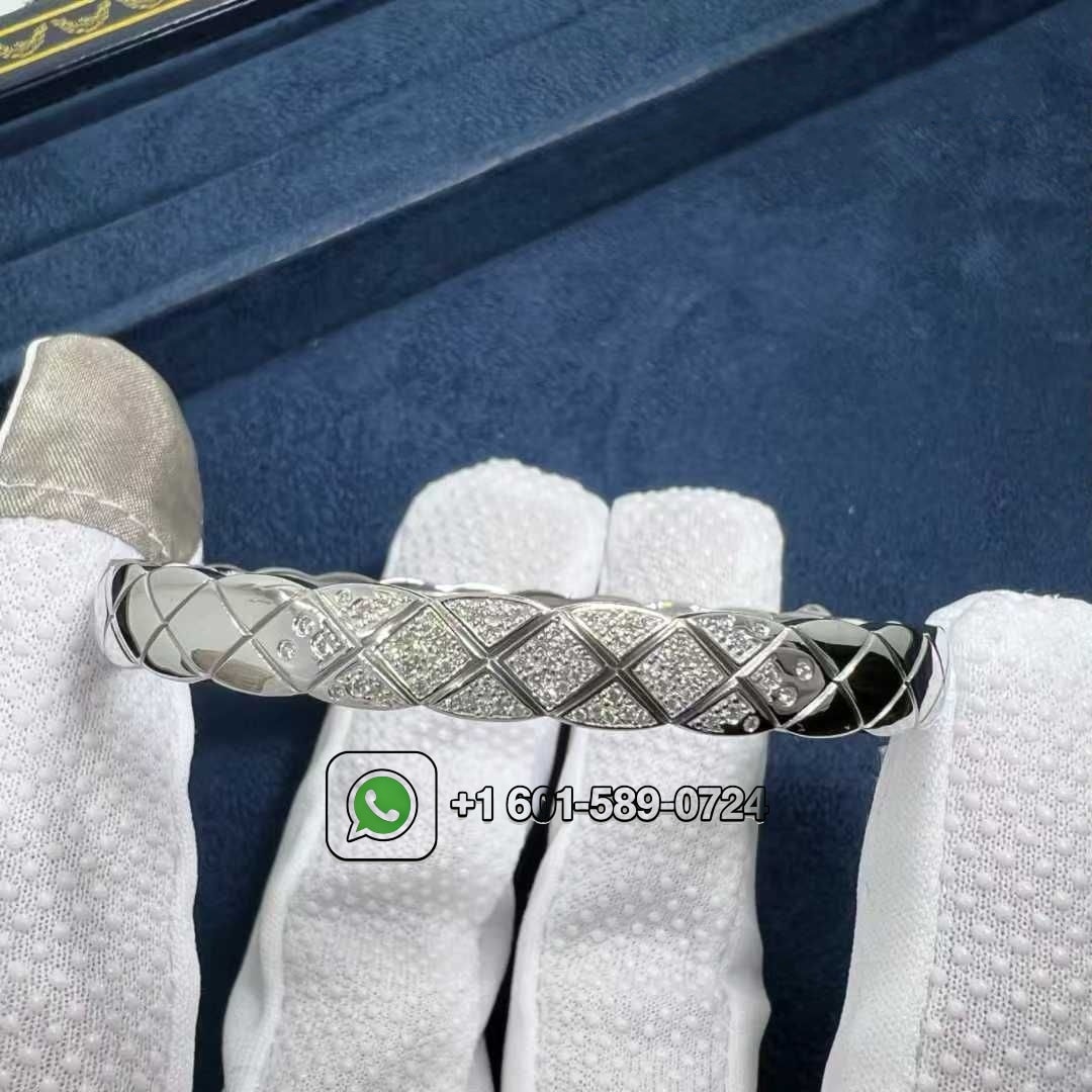chanel coco crush quilted motif 18k white gold diamond bracelet j11162