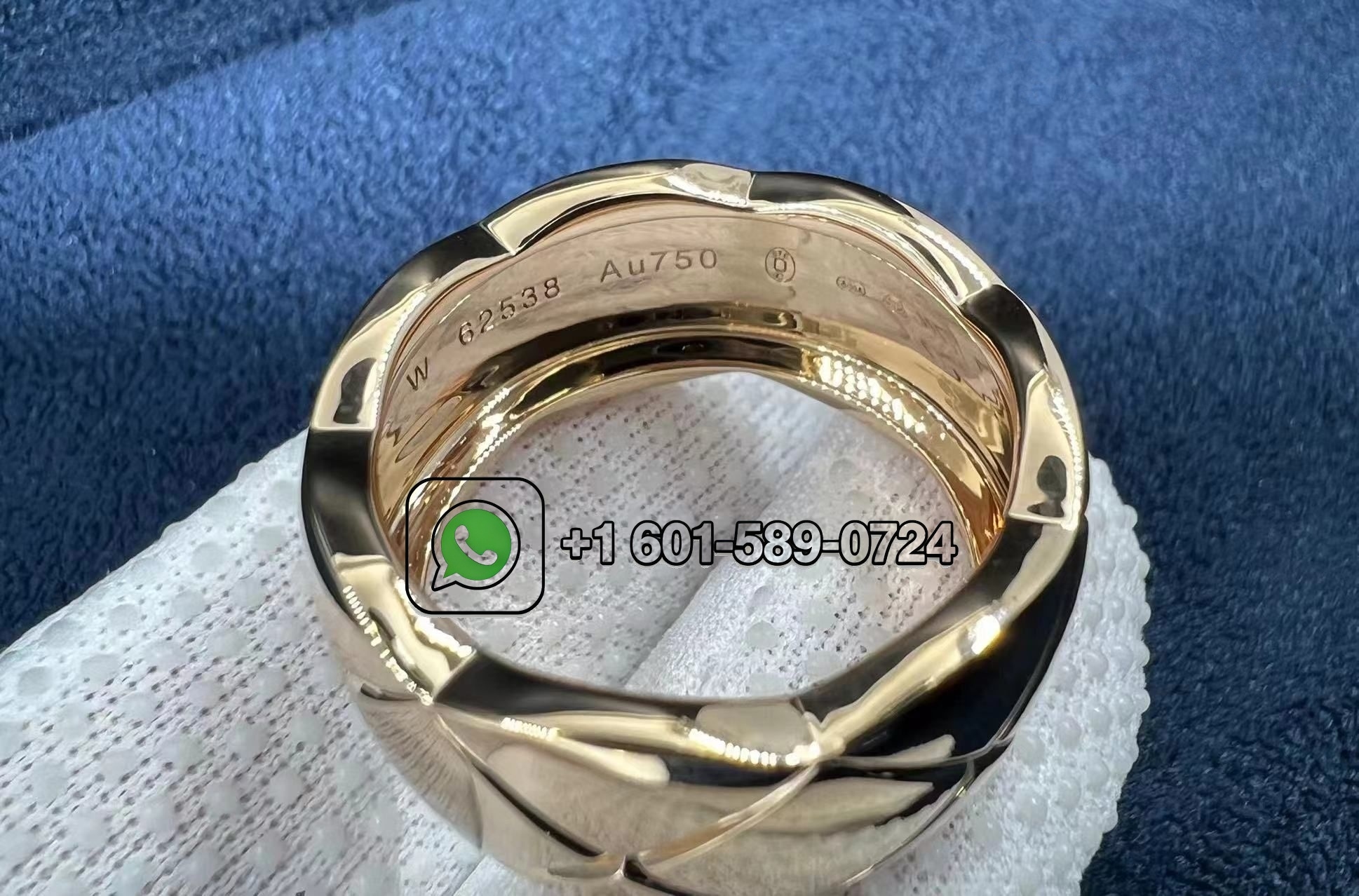 chanel coco crush ring quilted motif large version 18k beige gold j10818 4
