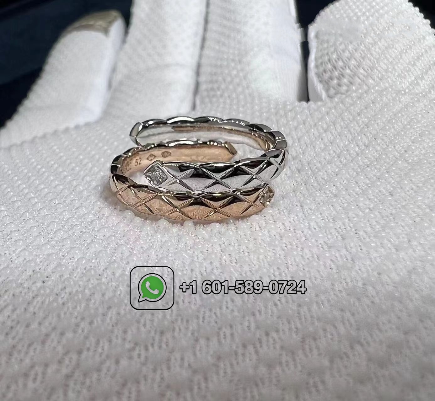 chanel coco crush toi et moi ring quilted motif small version 18k white and beige gold diamonds j11971 5
