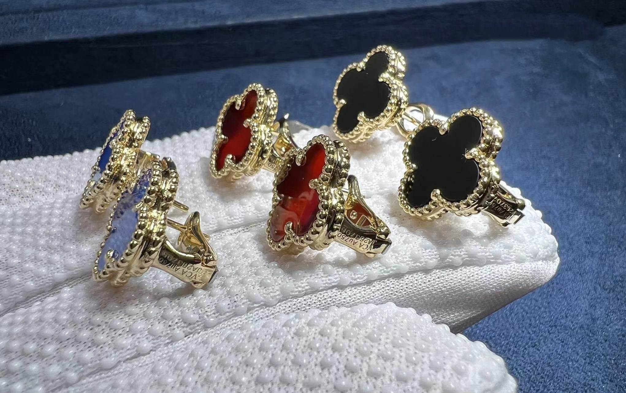 custom made van cleef arpels vintage alhambra blue agate 18k yellow gold earrings 1