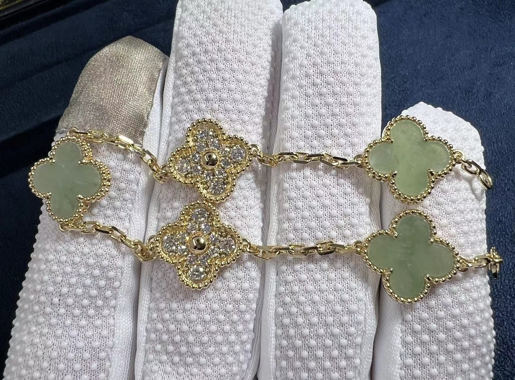 custom made van cleef vintage alhambra 18k yellow gold jade diamond 5 motifs bracelet 4