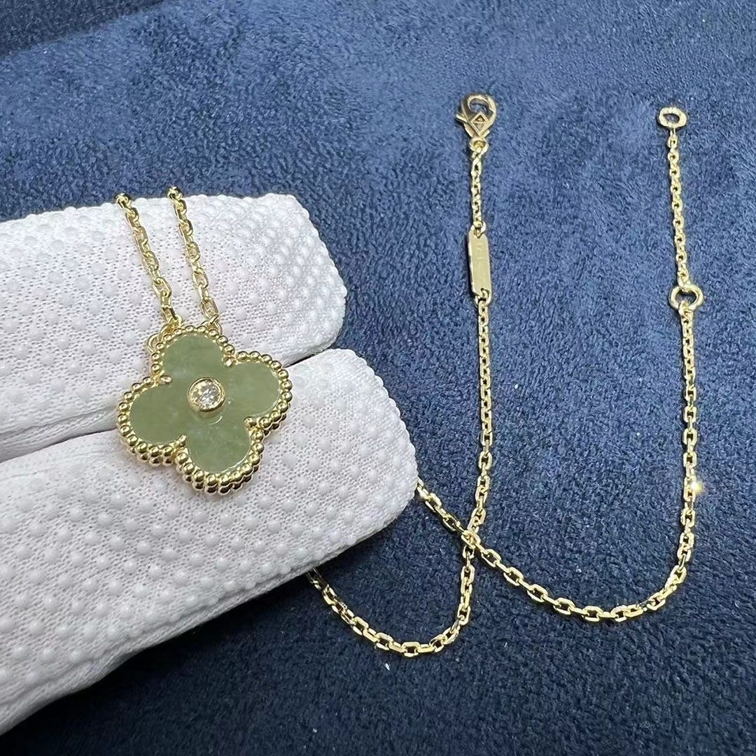 custom mdae van cleef arpels vintage alhambra diamond jade 18k yellow gold pendant necklace 4