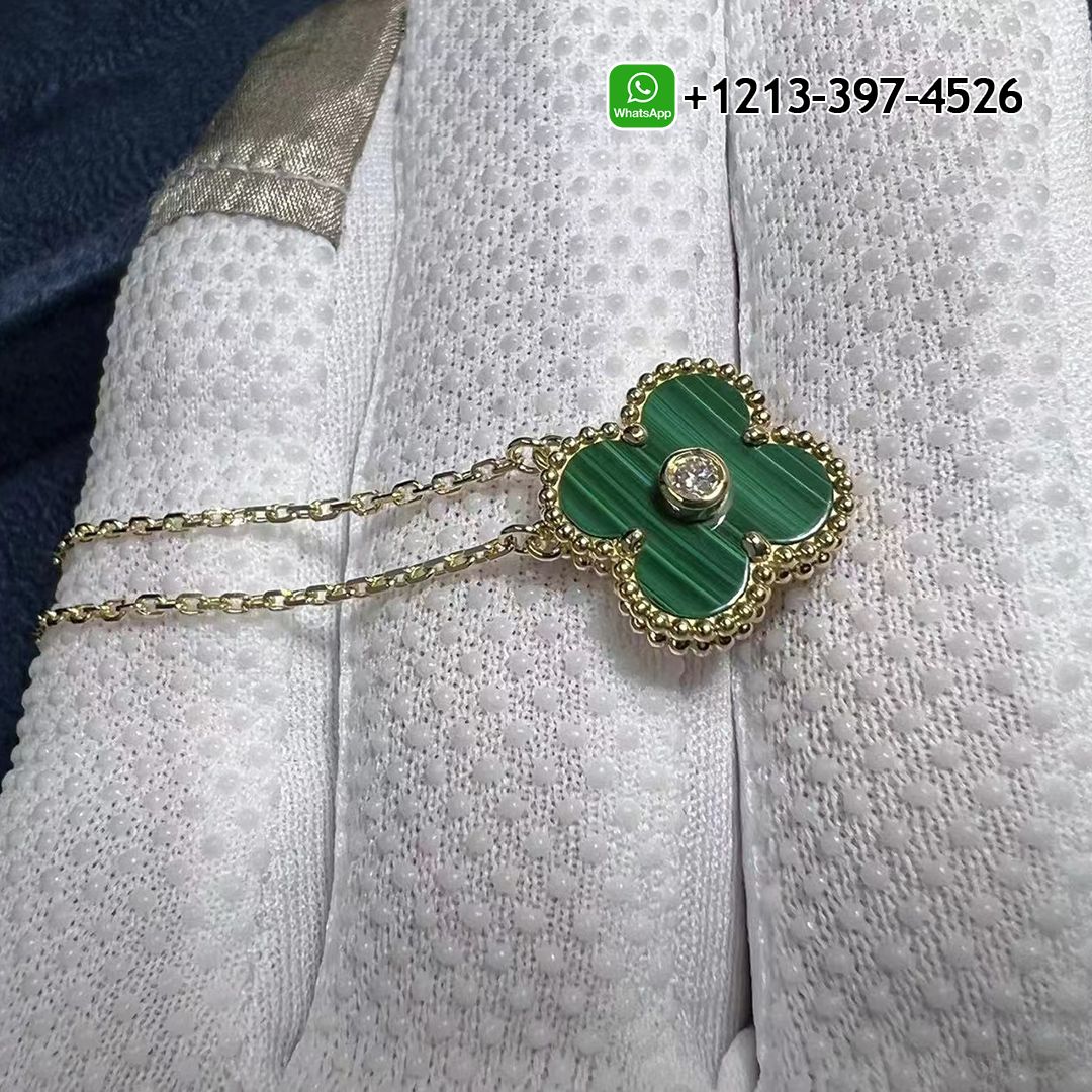 Custom Made Van Cleef & Arpels 18K Yellow Gold Diamond Malachite Vintage Alhambra Holiday Pendant Necklace - High Quality 18k Gold and Diamond Luxury Distinctive Collection Designer Jewelry Customized Factory Price Custom Van Cleef Arpels 18K Yellow Gold Diamond Malachite Vintage Alhambra Holiday Pendant Necklace
