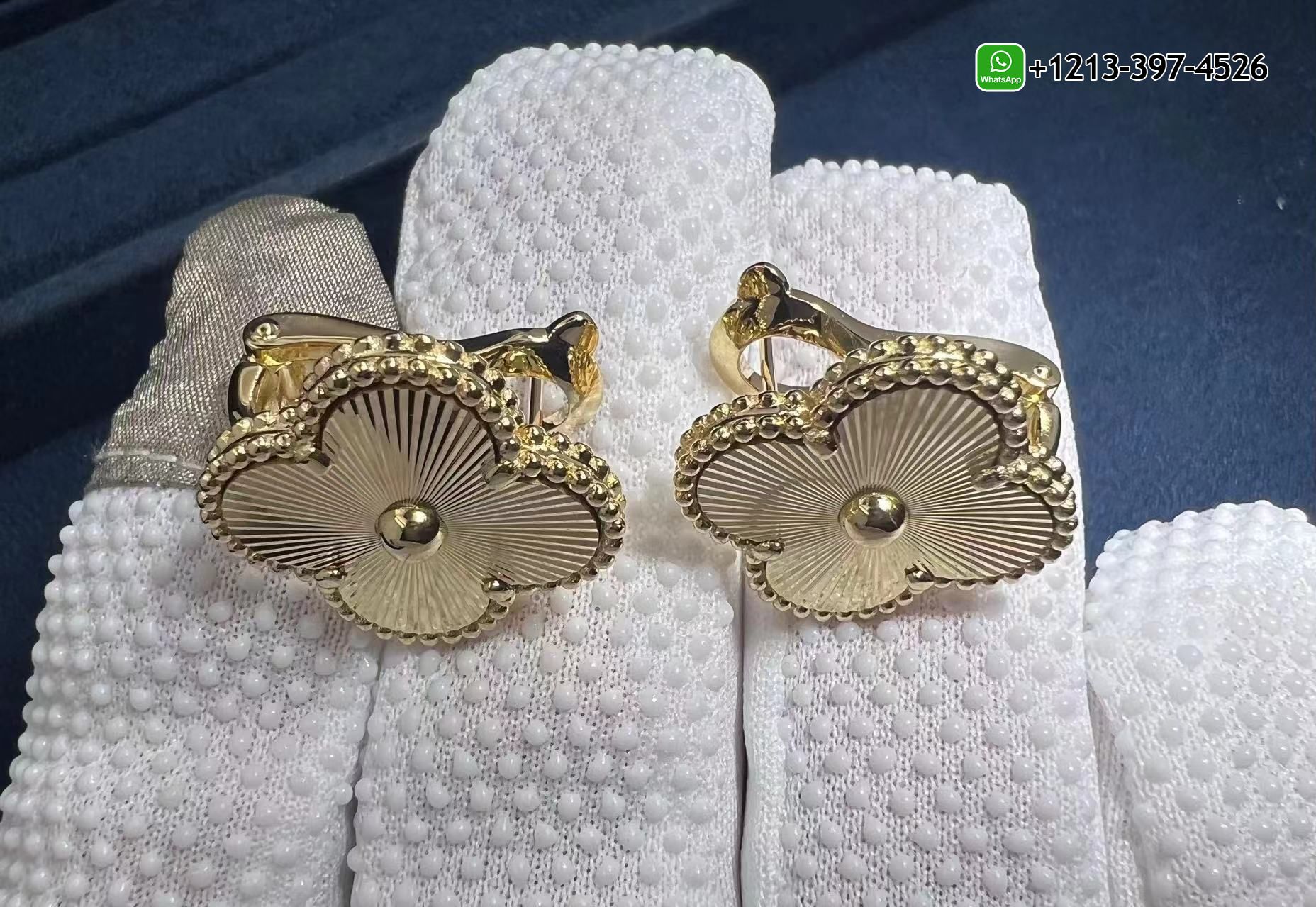 Custom-Van-Cleef-Magic-Alhambra-Guilloche-18K-Yellow-Gold-Earrings-1.jpg 1:1 Best Quality Cheap Van Cleef Magic Alhambra Guilloché 18K Yellow Gold Earrings - High Quality 18k Gold and Diamond Luxury Distinctive Collection Designer Jewelry Customized Factory Price - Image 2
