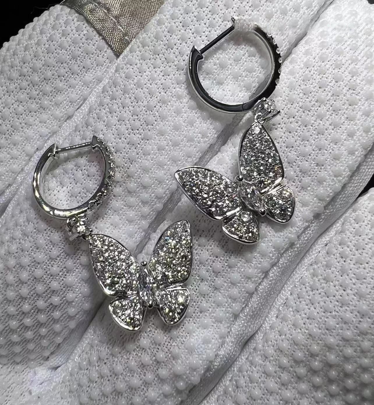 graff pave butterfly 18k white gold diamond drop earrings rge642 5