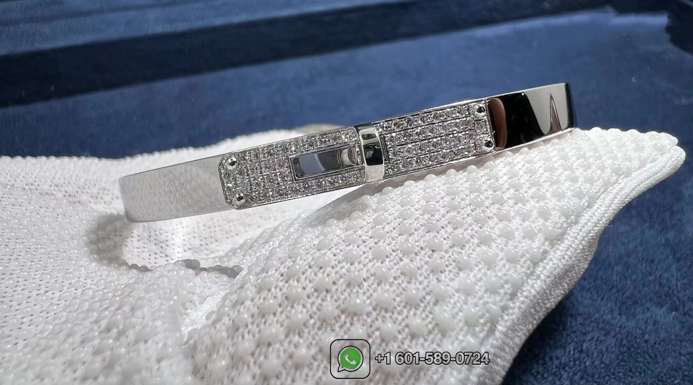 hermes kelly diamond 18k white gold small model bangle bracelet h214462b 00st 5