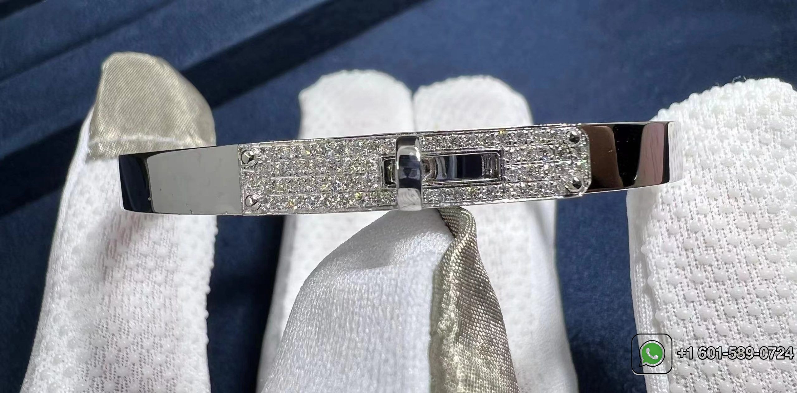 hermes kelly diamond 18k white gold small model bangle bracelet h214462b 00st 8 scaled