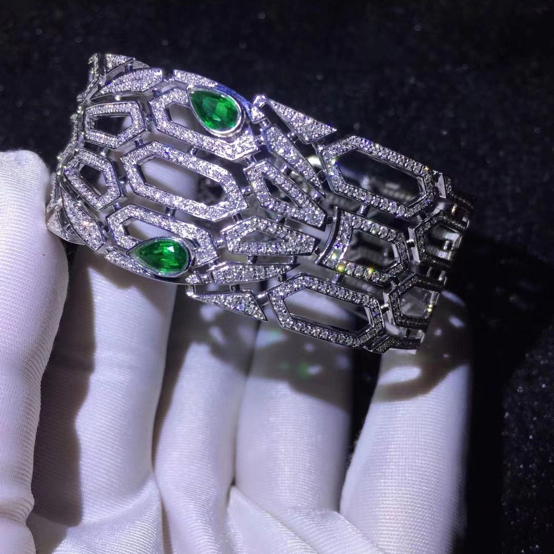 high jewelry bvlgari serpenti seduttori diamond bracelet 18k white gold with emerald eyes 2