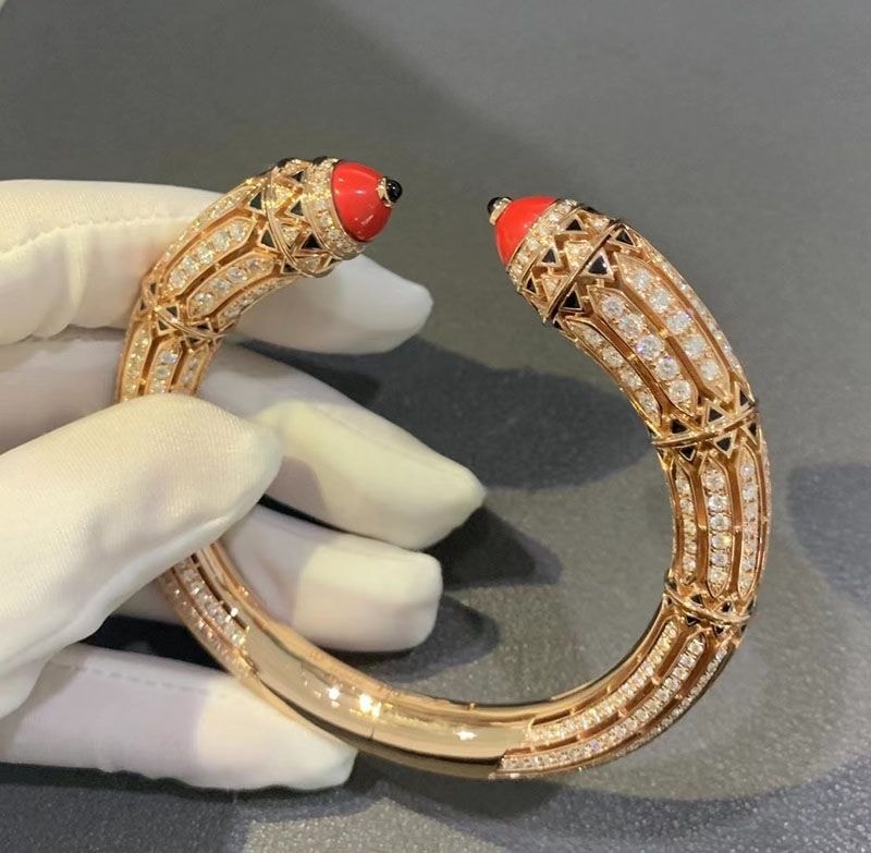 high jewelry cartier art deco inspired 18k rose gold 12.73ct diamond coral black lacquer onyx bracelet 3