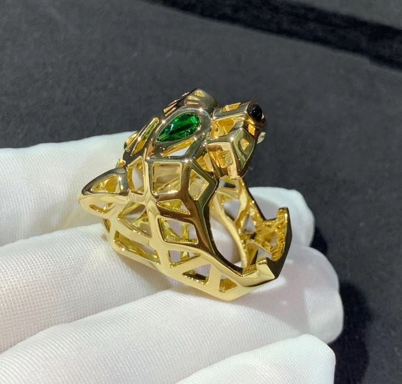 panthere de cartier 18k yellow gold tsavorite garnet and onyx ring n4722500 3