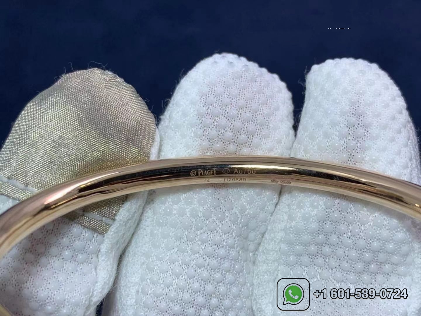 piaget possession open bangle bracelet g36pv400 1